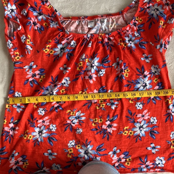 Old Navy summer top - Picture 4 of 5